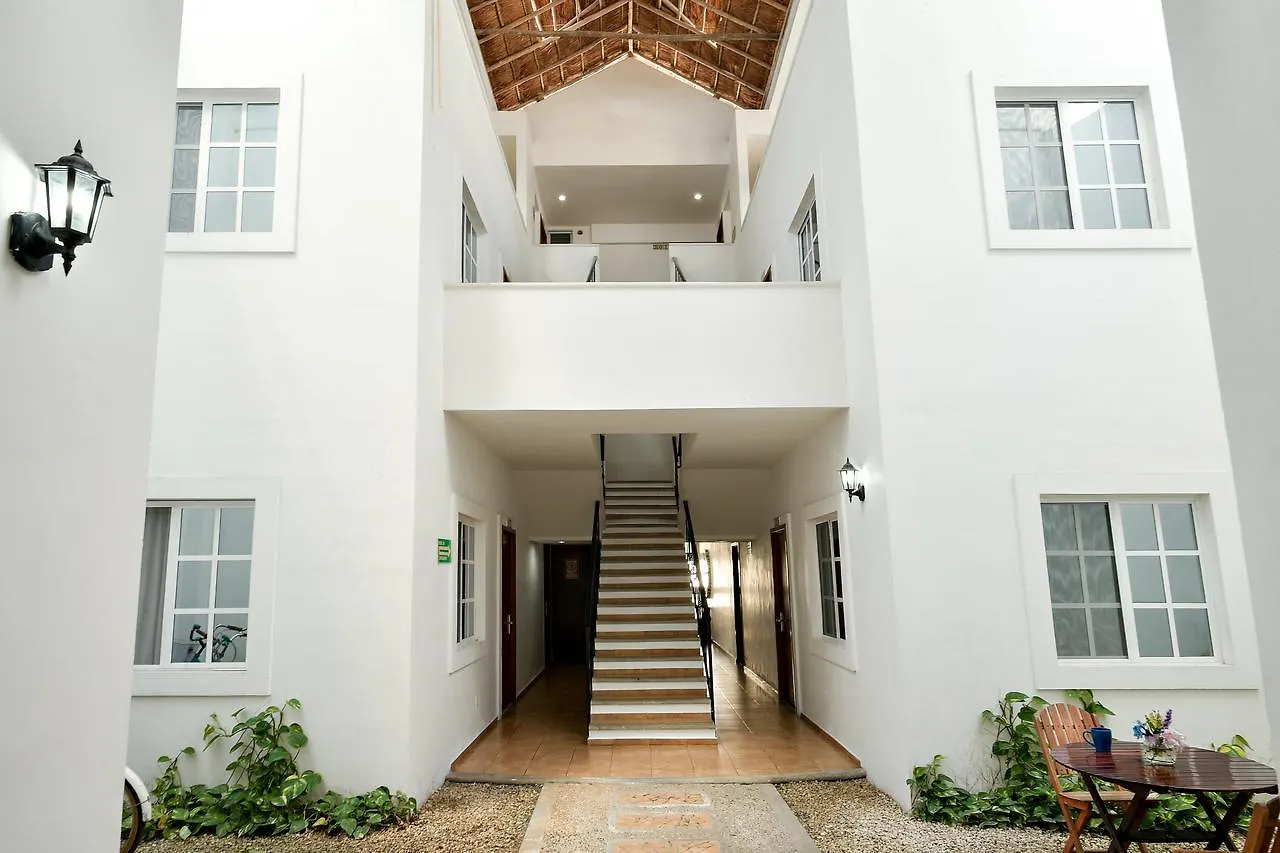 **  Hotel International House Playa del Carmen México
